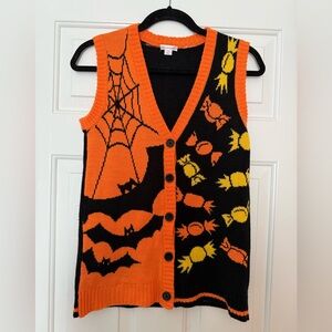 Halloween sweater vest 🎃